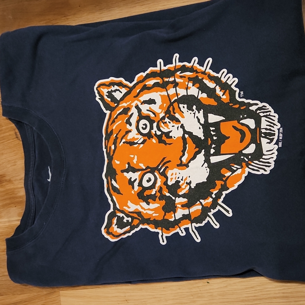 Retro Nike Detroit Tigers t shirt